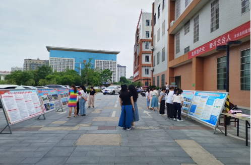 罗田县档案馆开展6·9国际档案日宣传活动