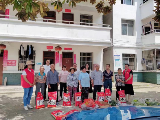 匡河镇开展“情暖安置点，爱心促和谐”志愿服务活动