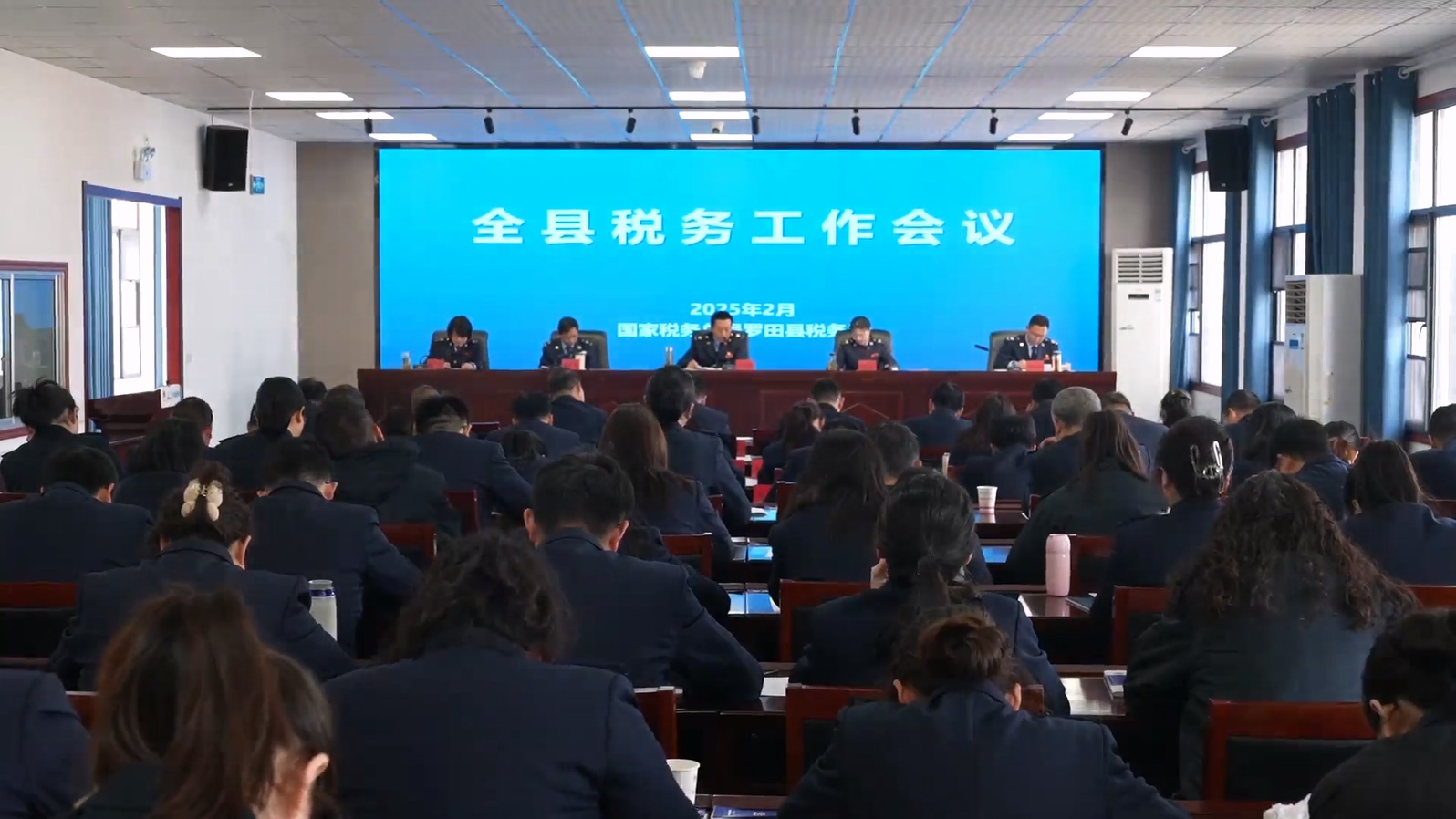 县税务系统：加快数字化转型 深入推进税费征管“强基工程”