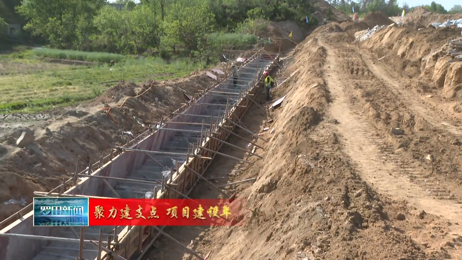 G318罗田县城至骆驼坳镇段改建工程有序推进