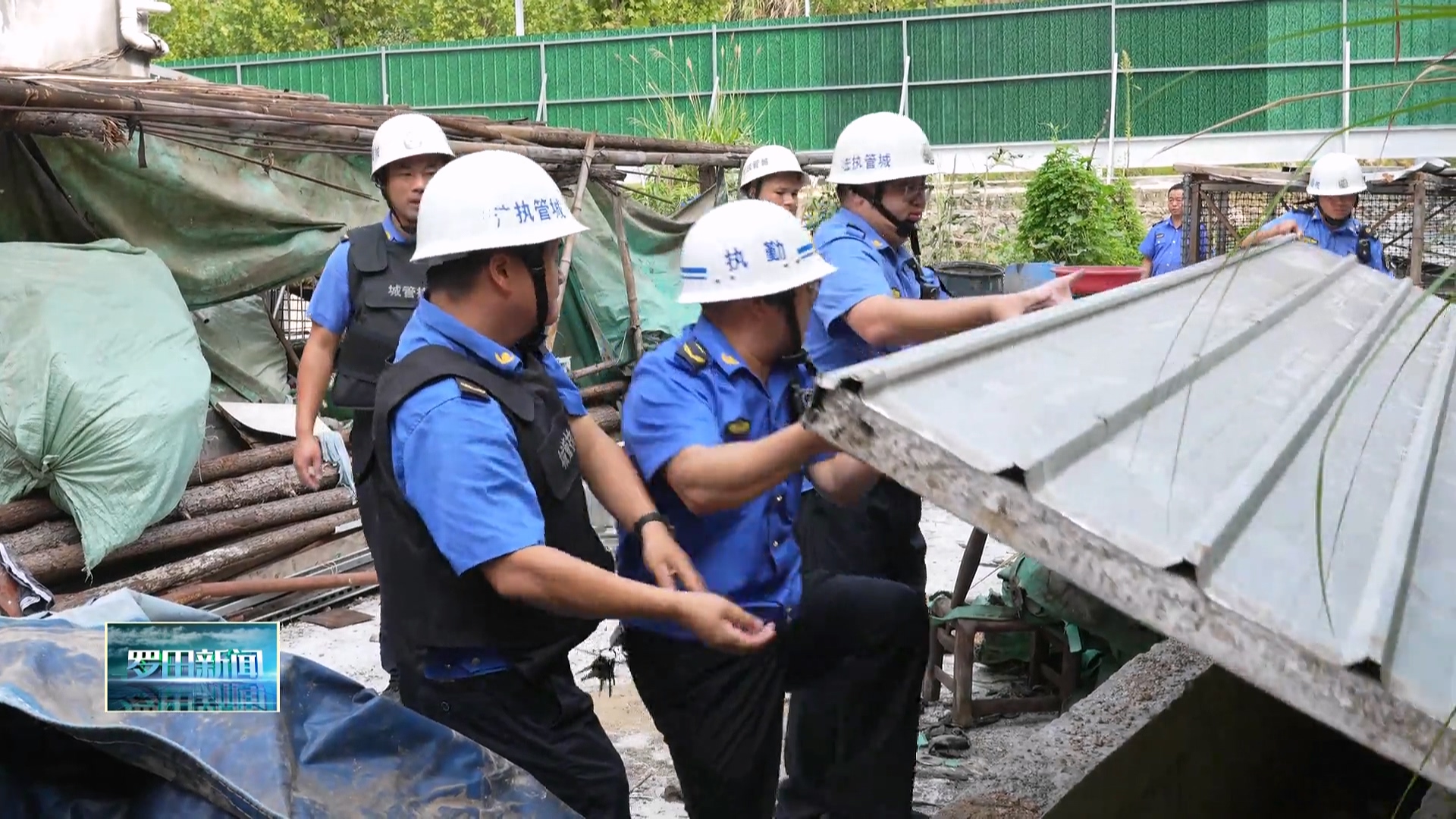 县城管执法局开展违法建筑专项整治行动