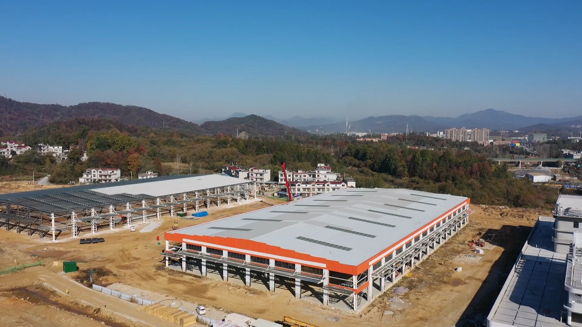 深入学习贯彻党的二十届四中全会精神