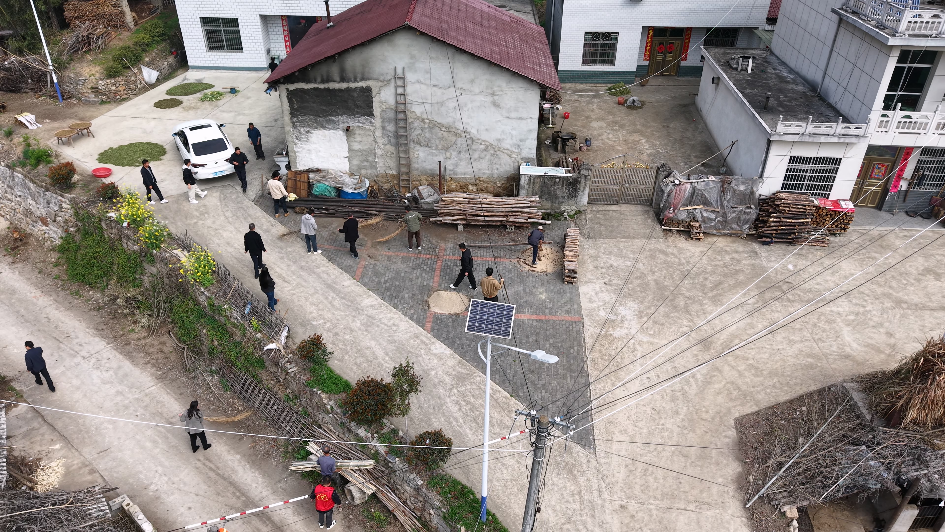 罗田县开展农村垃圾治理工作专项检查