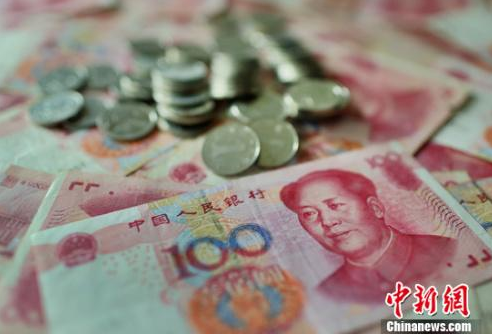 中山大学社会保障研究中心主任申曙光在接受《中国劳动保障报》采访时