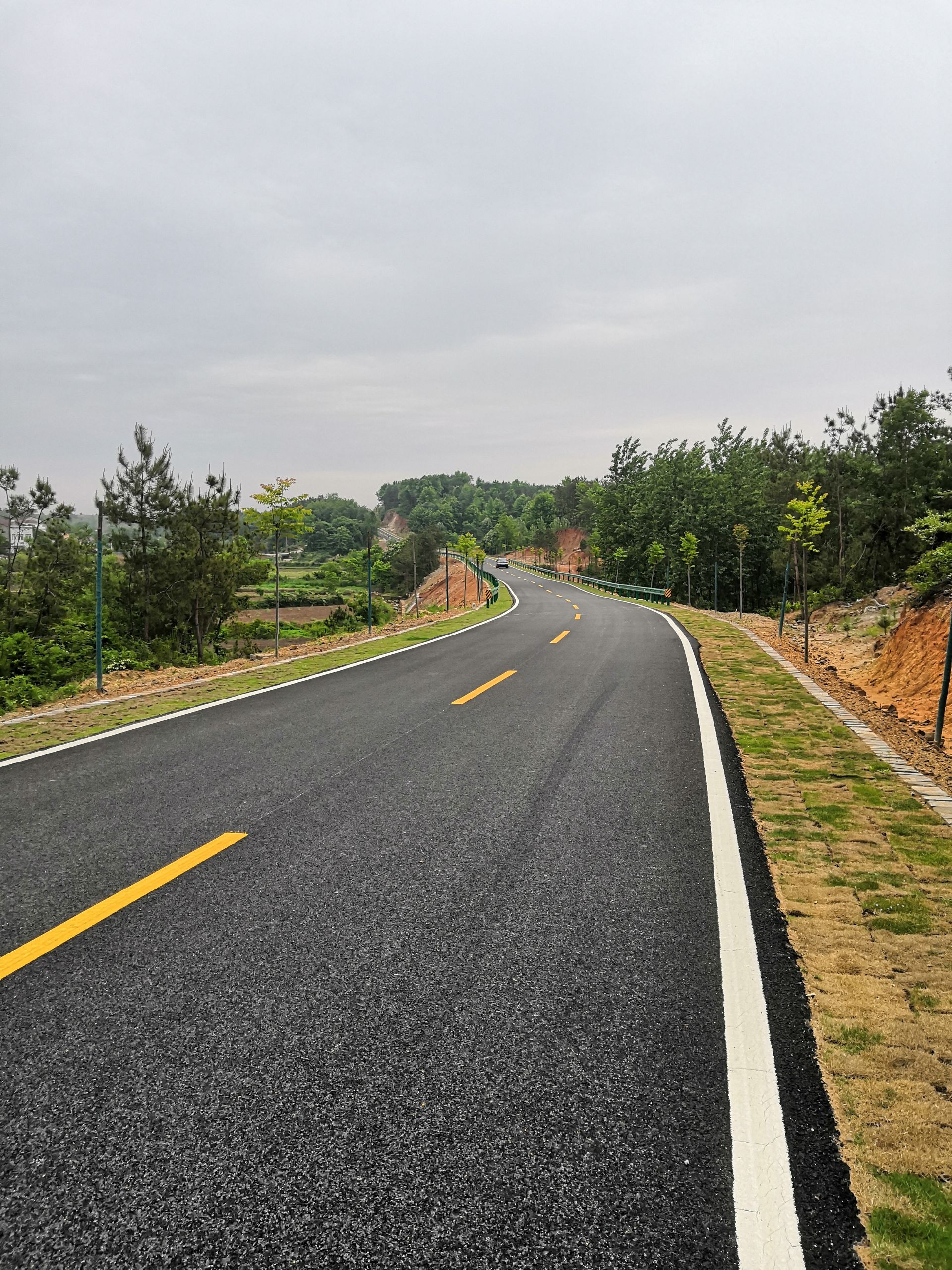 农村新报续写路通业兴新篇章红安县永佳河镇四好农村路助力乡村振兴