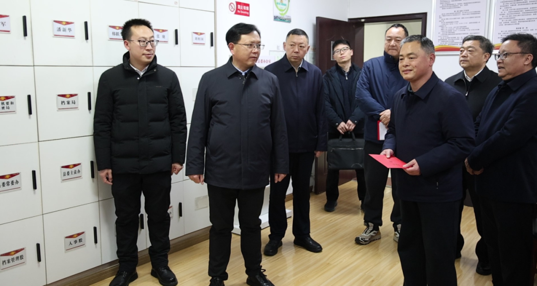 红安县开展春节走访慰问及安全生产检查活动