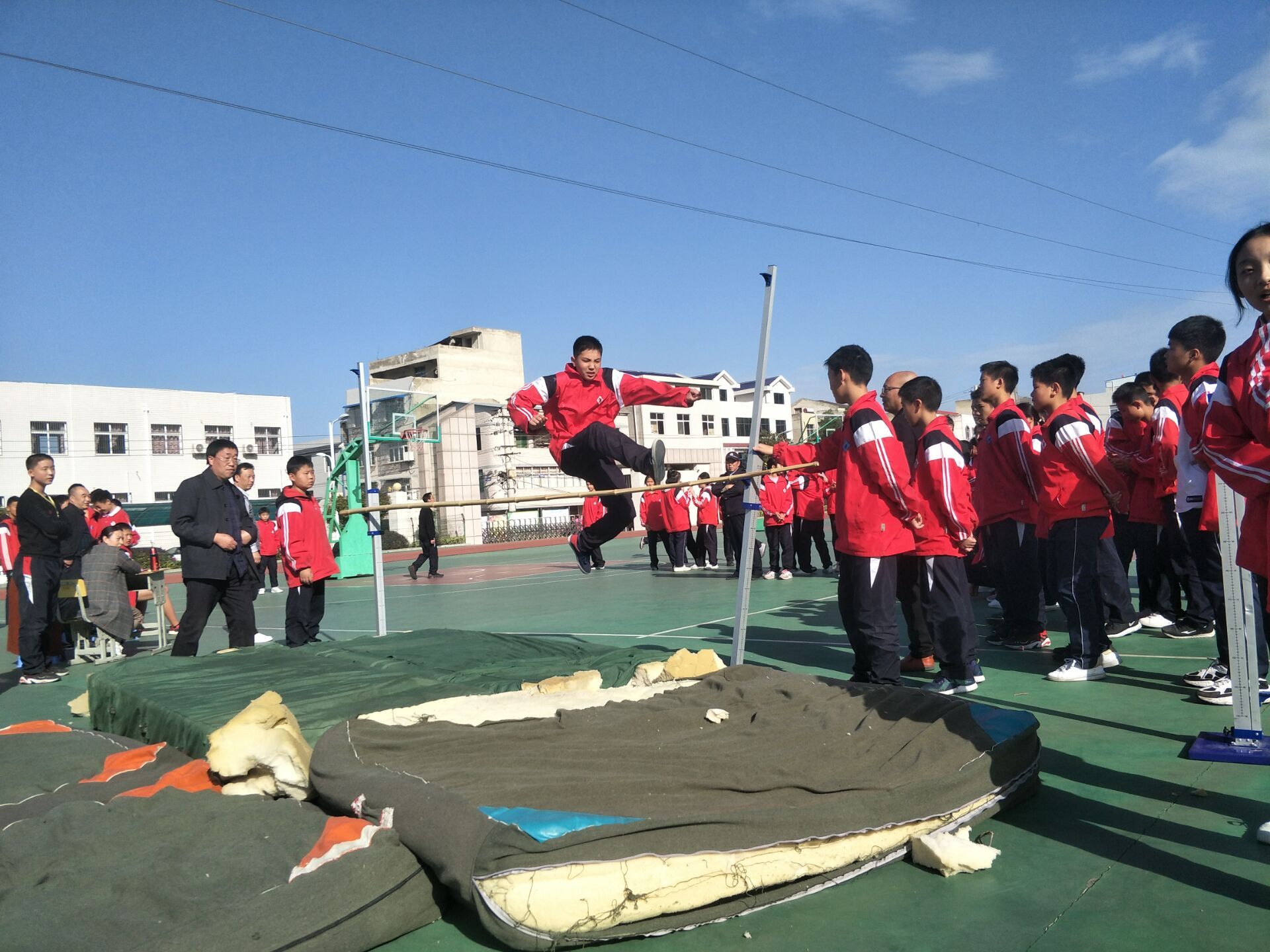 房县七河中学学生照片图片