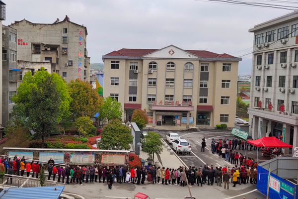 军店镇新冠疫苗接种工作快速推进