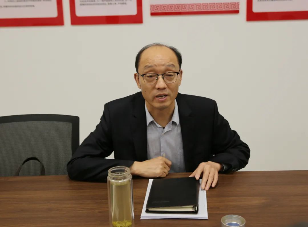 十堰农商行党委委员副行长邱世华到房县农商行调研督导春天行动收官等