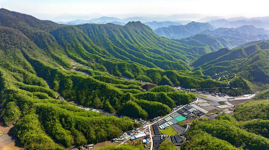 十堰房县野人谷镇千家坪村擦亮文明底色