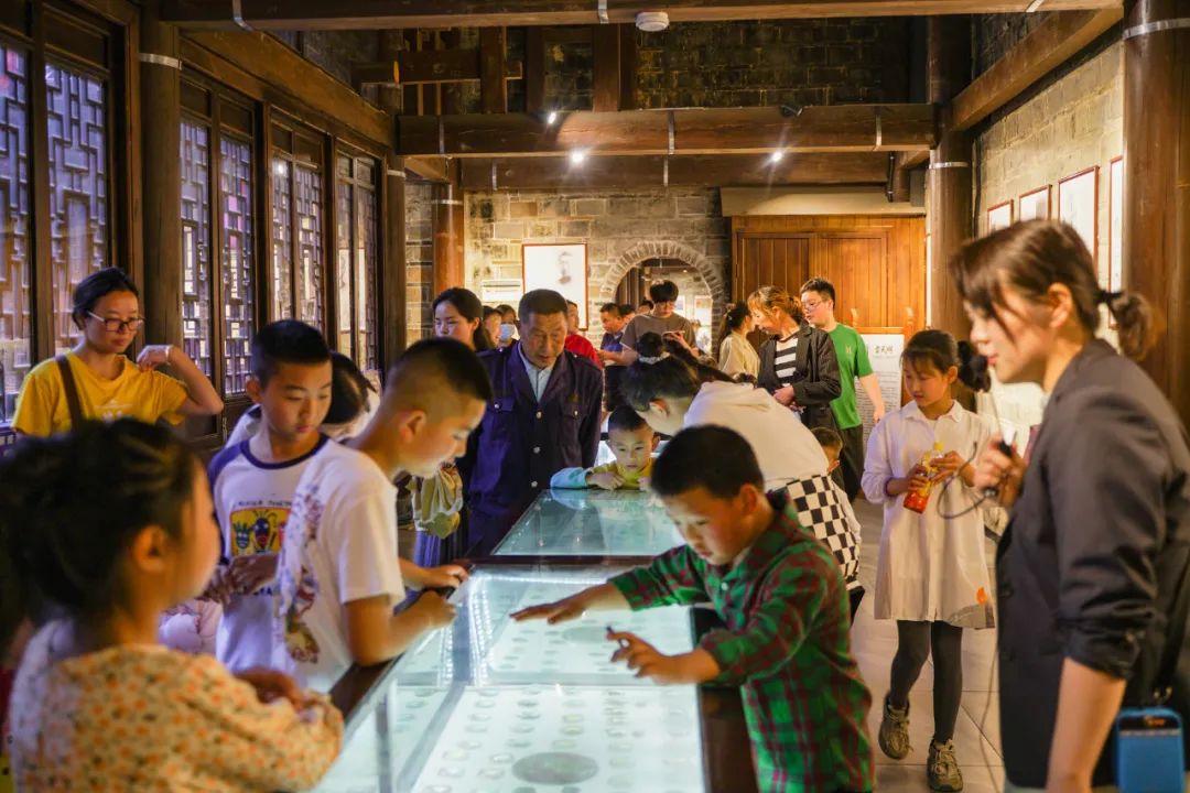 湖北房县体验传统文化研学正当时
