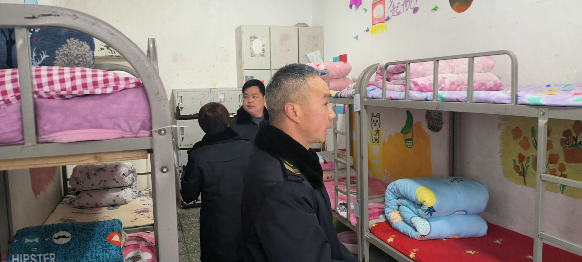 野人谷学校开展学校卫生健康监督检查护航师生健康校园