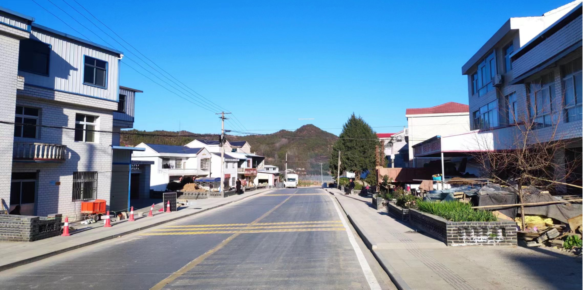 化龙堰镇上营村:沃野田畴绘新景 和美乡村入画来