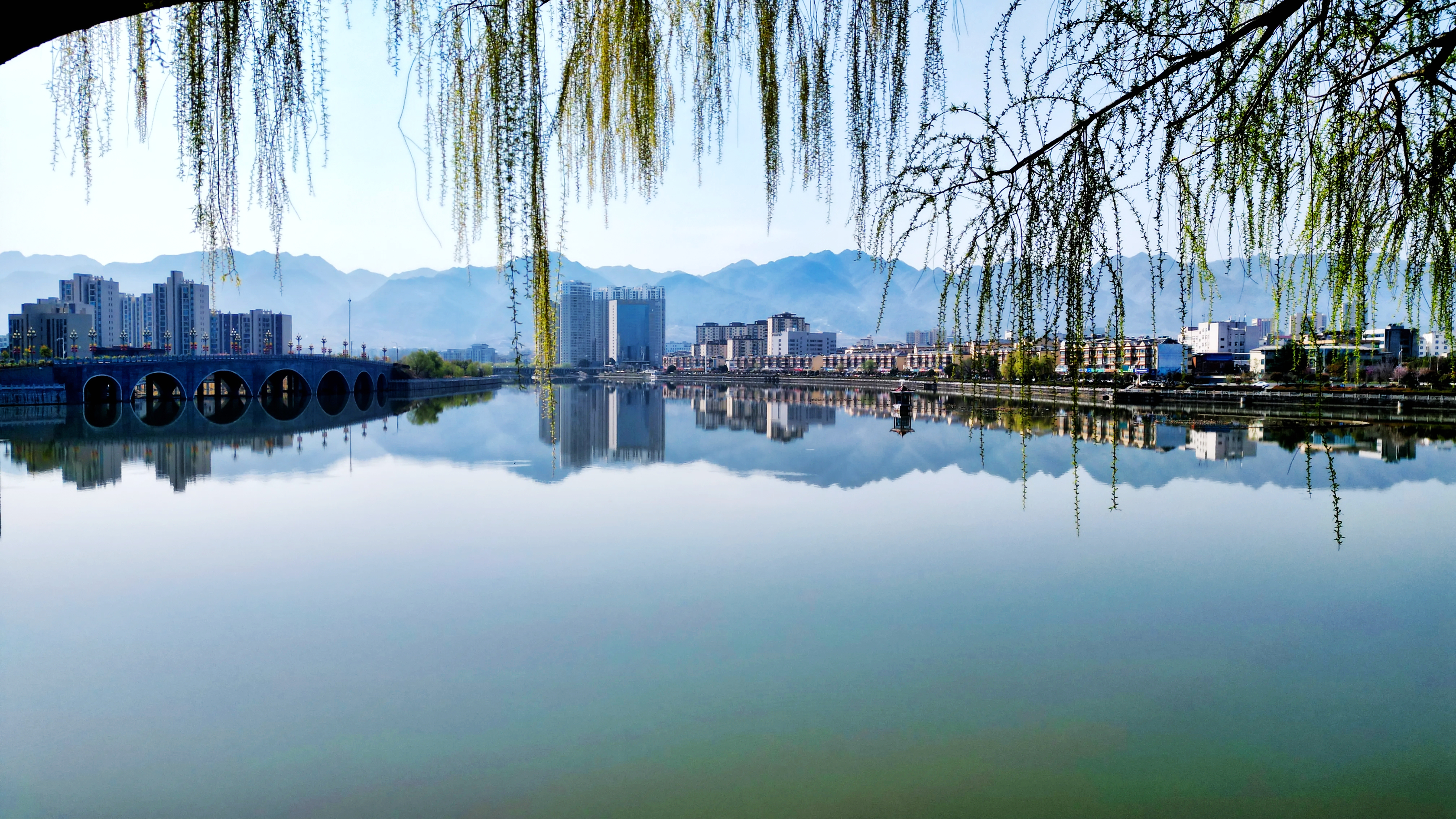 房县：新版《房县行政区划图》正式出版发行 为乡村著名行动提供地理支撑