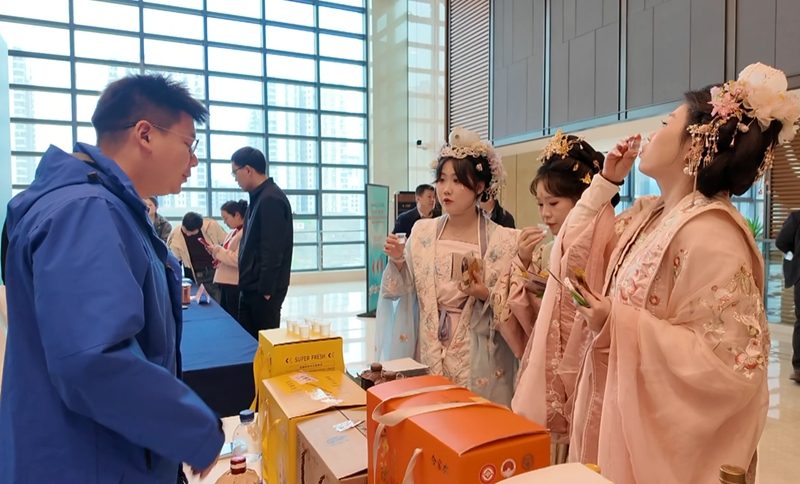 第二届（房县)全国大学生诗词大会启动