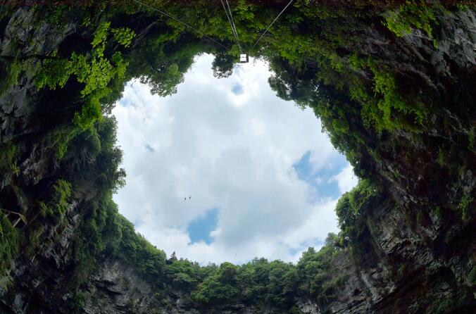 恩施天坑生态之美