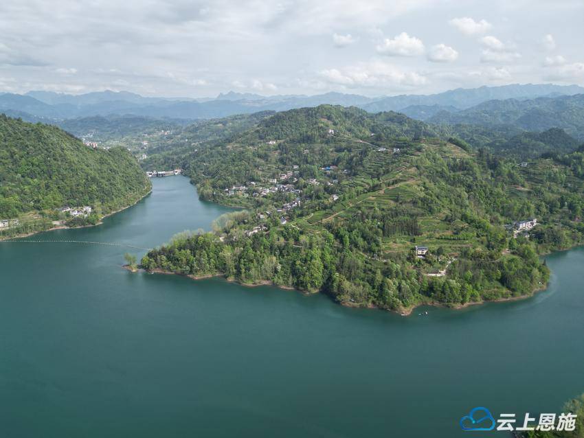 宣恩双龙湖：绿水青山生态美