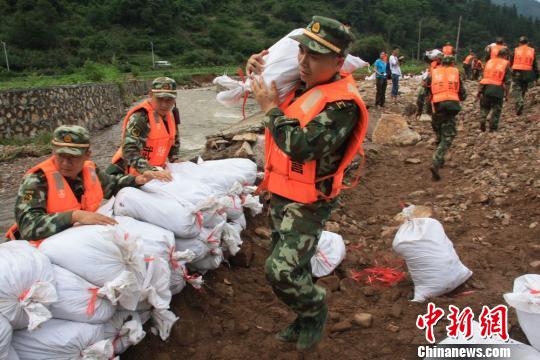 文峰鄉(xiāng)：戰(zhàn)災情 顯真情