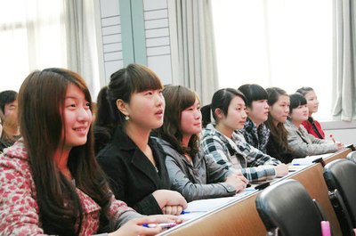 市委全体(扩大)会议暨全市经济工作会召开