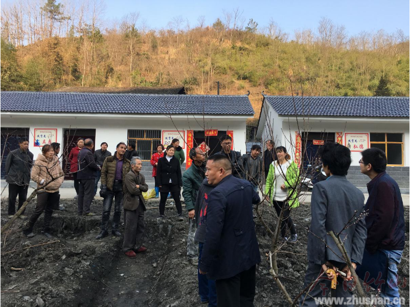 溢水镇：诚邀农专家 科技助脱贫