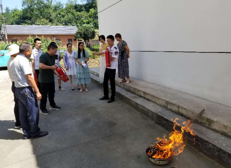 宝丰财政所：紧绷安全弦