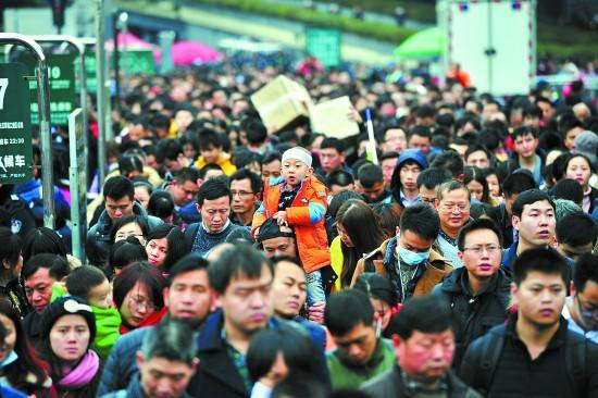 竹山依法取消76名驾驶人春运资格