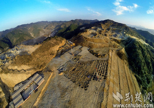 武当山机场明年通航 襄阳机场扩建明年底建成使用
