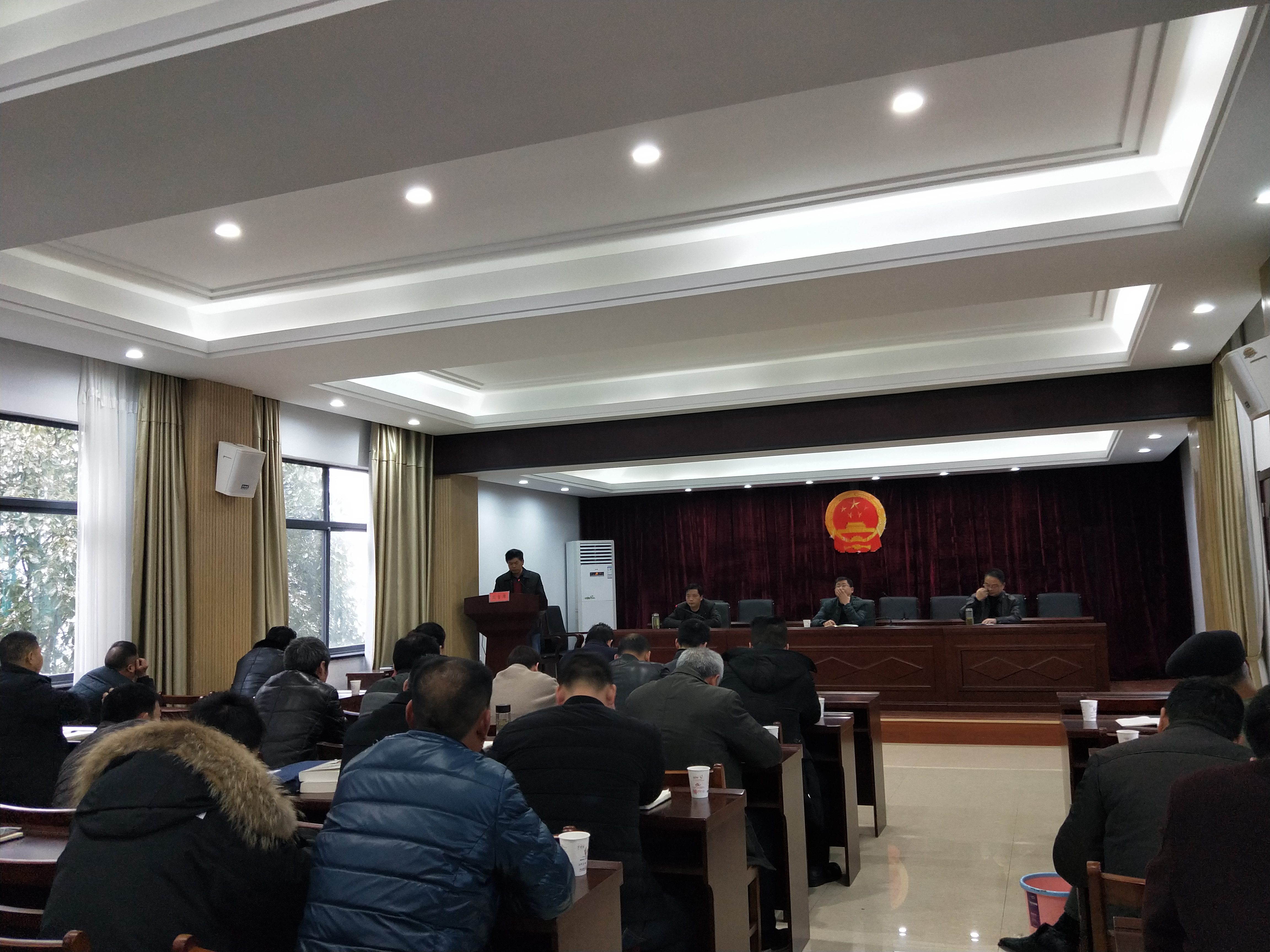 文峰乡召开2018年度党员领导干部民主生活会