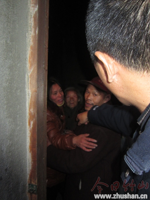 女子被拐异乡嫁为人妻 时隔24年终寻亲人团聚