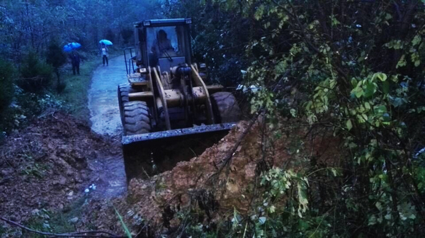 竹山縣道路水毀十分嚴重（圖片聚焦之二）