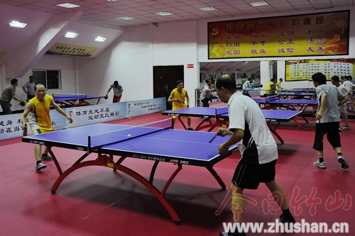 惠民乒乓球馆免费开放 网友点赞“好事实事惠民事！”
