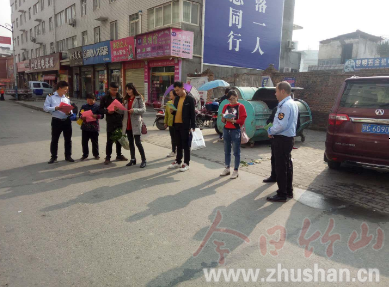 得胜镇：联合开展惠农政策宣传