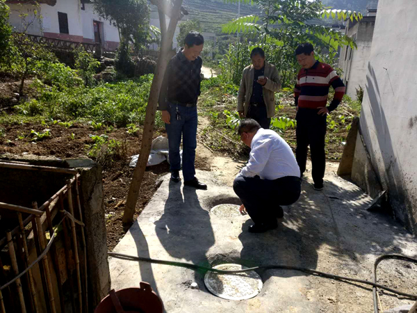 得胜镇：加快推进厕所革命建设