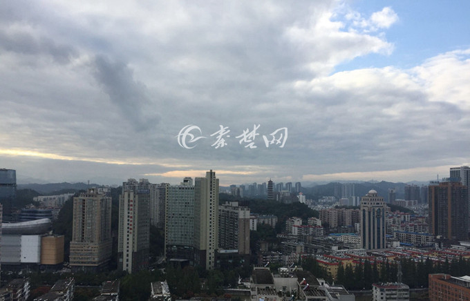 11日十堰迎来久违的好天气 未来三天以阴雨天气为主