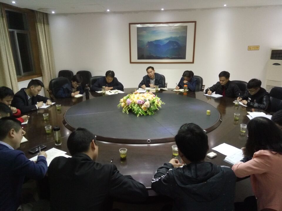 官渡镇：全面掀起党的十九大精神学习高潮