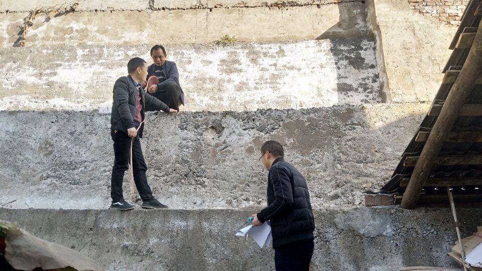 擂鼓镇开展安置房项目审计