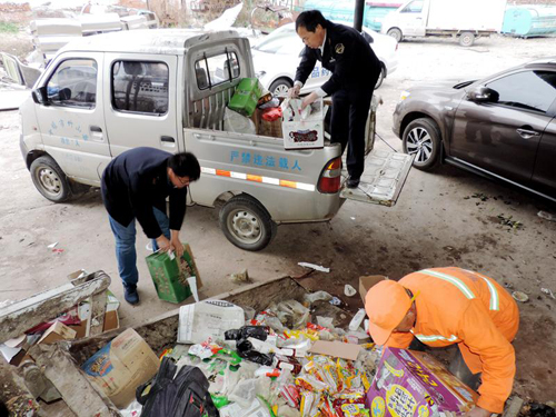 麻家渡镇：集中销毁过期食品药品