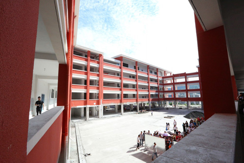 恒升小学校长唐勇答记者问——建设十堰地区一流名校