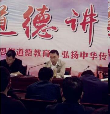 大庙乡：召开“尖刀班”碰头会 提出普查工作新要求