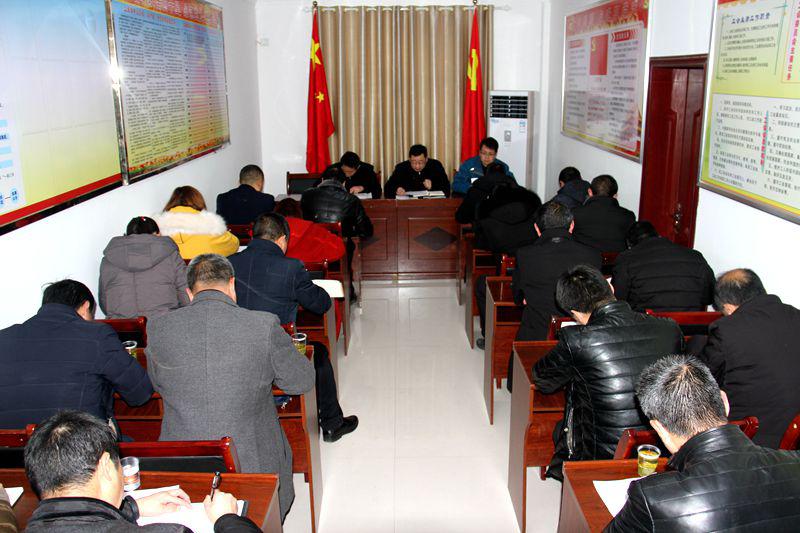 上庸镇中心学校：收心聚力 创新开局