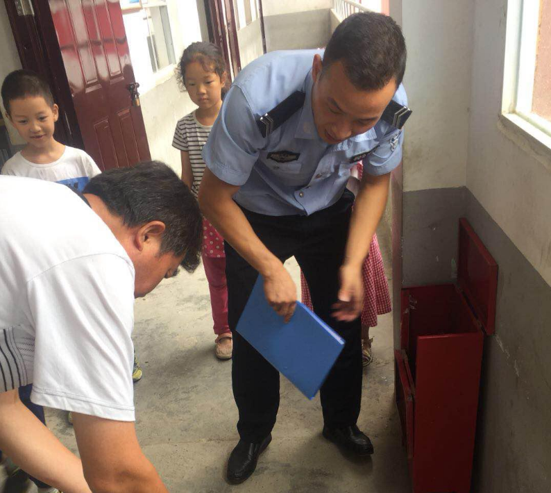 得胜镇：齐抓共管，创建平安校园