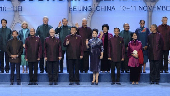 APEC“新中裝”引發(fā)“宋錦熱”