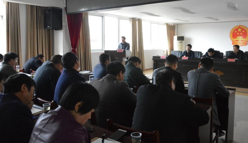 秦古镇召开食用菌产业发展推进会