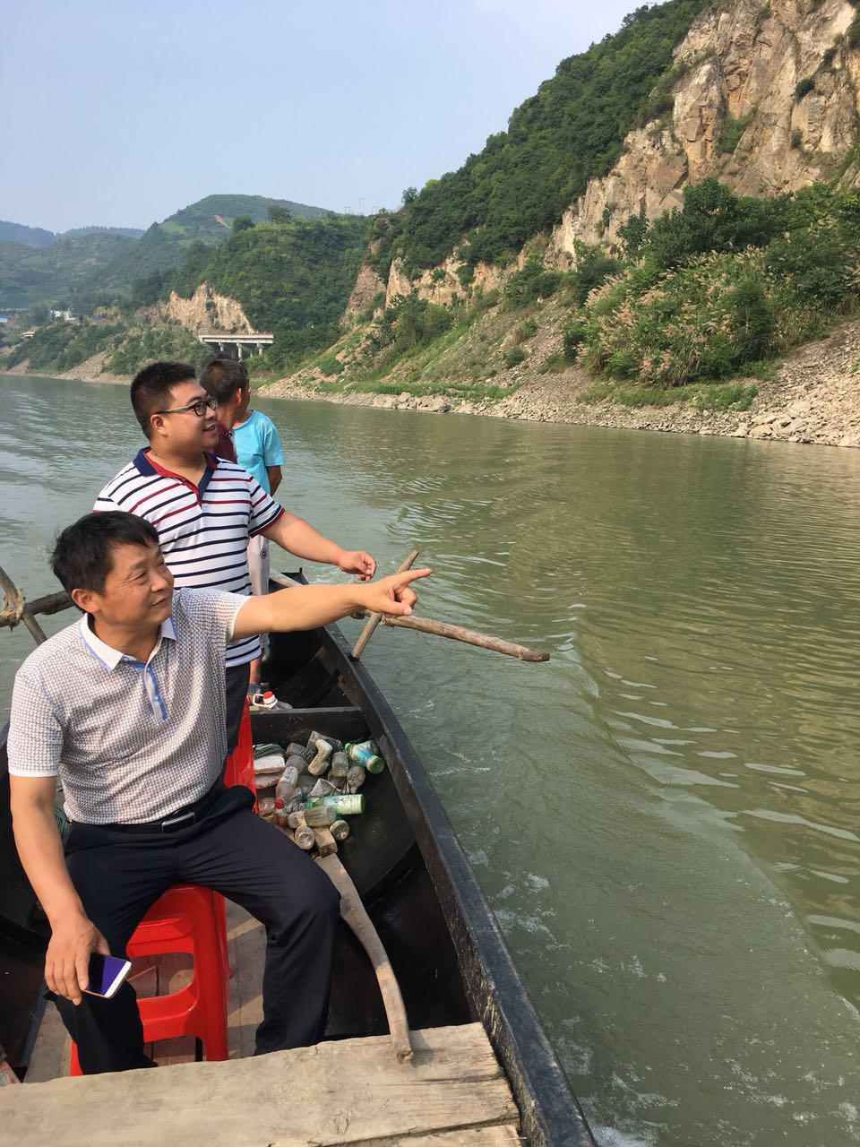 文峰乡扎实落实“河长制”