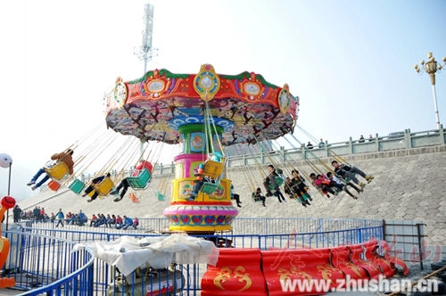 将军潭广场文化娱乐活动多 市民休闲好去处