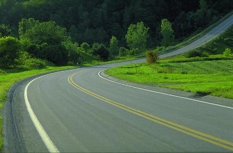 春節假期第三天全國道路交通流量回升明顯