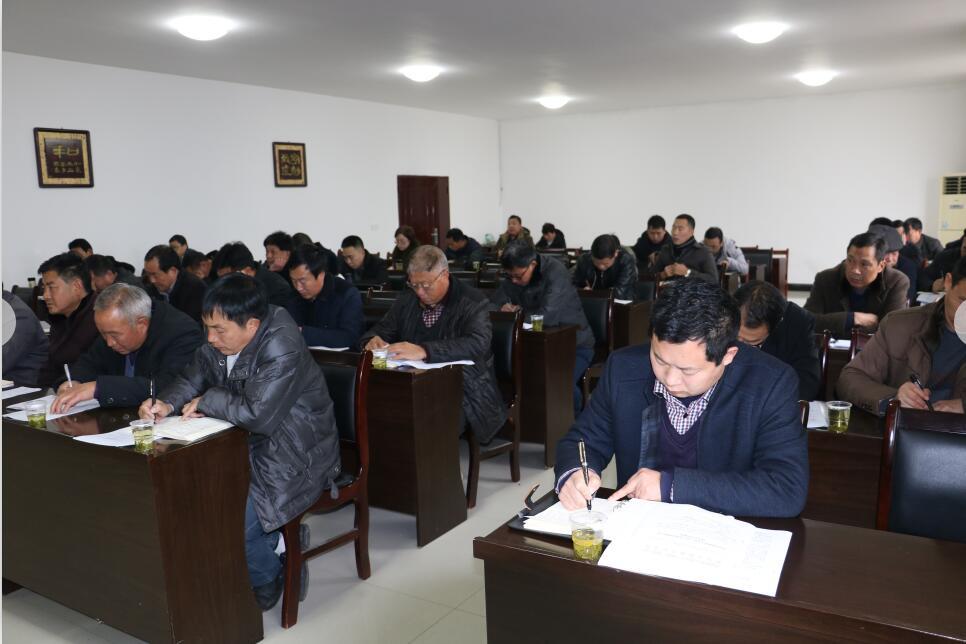 深河乡：召开脱贫攻坚考核迎检安排部署会