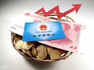 官渡镇：“三到位”推动“两金”征收