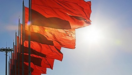 在鄂全国人大代表进行集中学习和视察