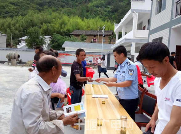 双台乡：多措并举建设平安乡镇